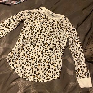 Sparkle leopard tee